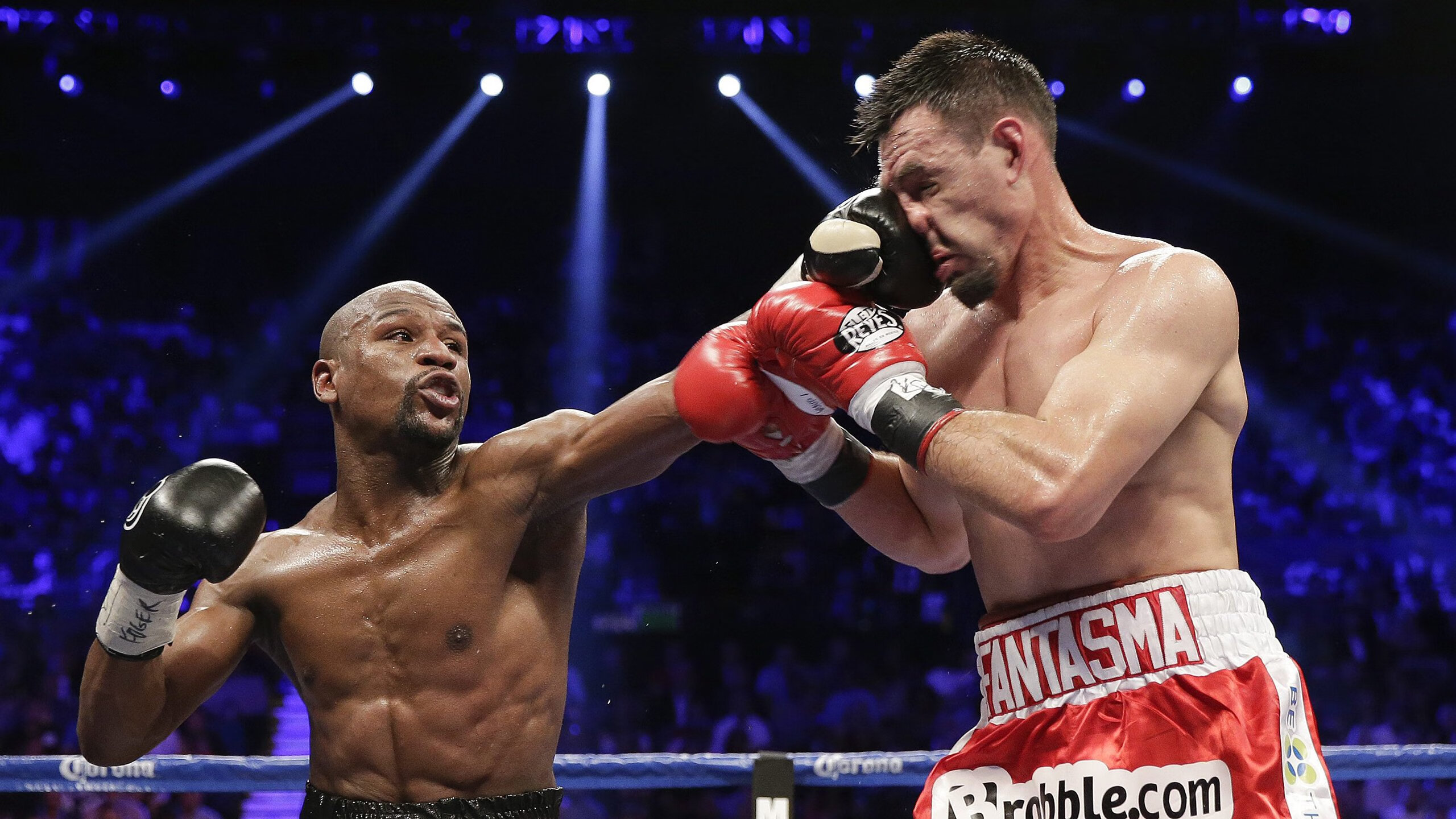 当黄色潜水艇遭遇枪手，伊布带队取胜的平行时空狂想